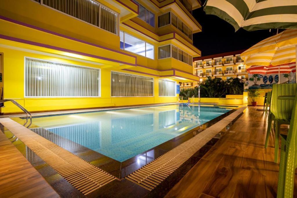 Sairaj Beach Resort Calangute Eksteriør billede